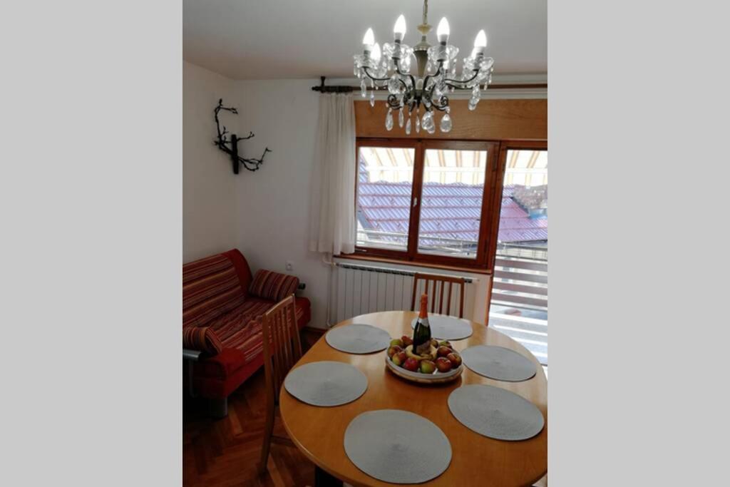 Zrm Center Apartment Idrija Exterior photo
